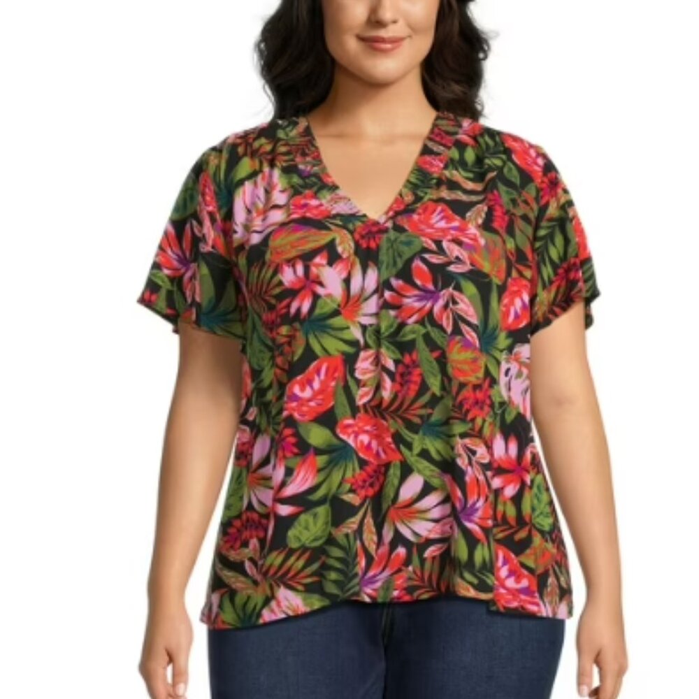 NWOT Terra & Sky Women's Plus Size Button Down Camp Shirt